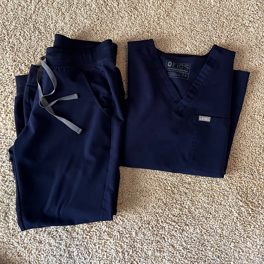 FIGS Scrubs